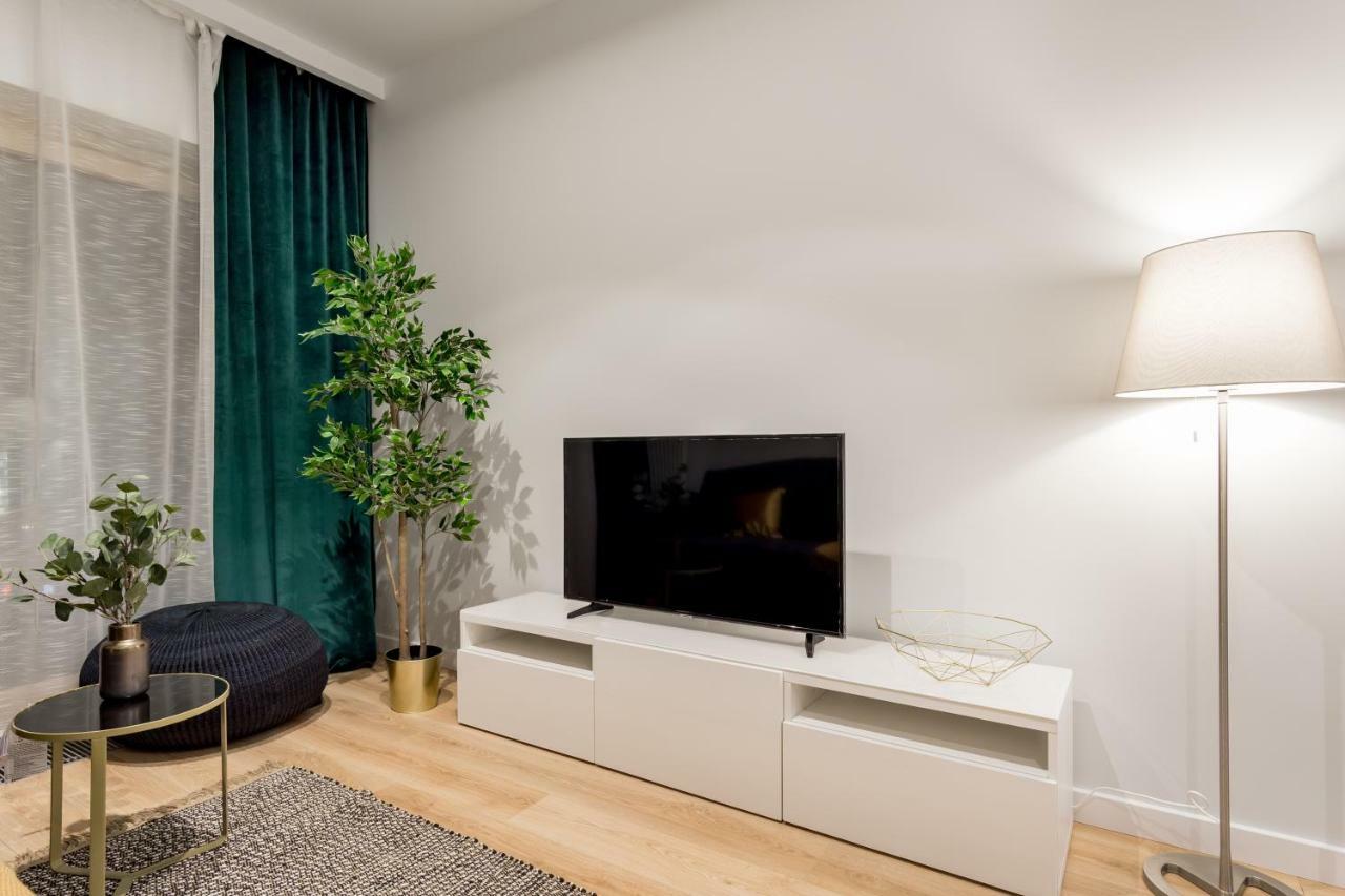 Mennica Residence Chic Apartment Varsavia Esterno foto